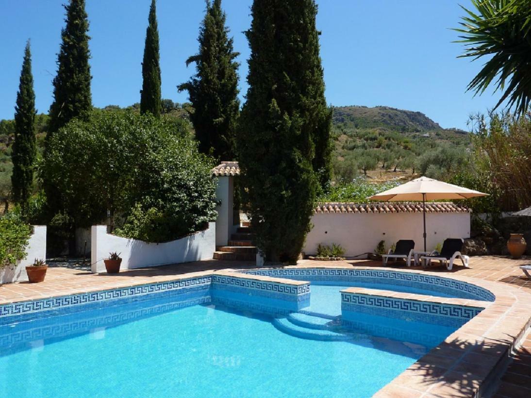 Casa Fuente De La Zorra Guest House อะโลรา ภายนอก รูปภาพ