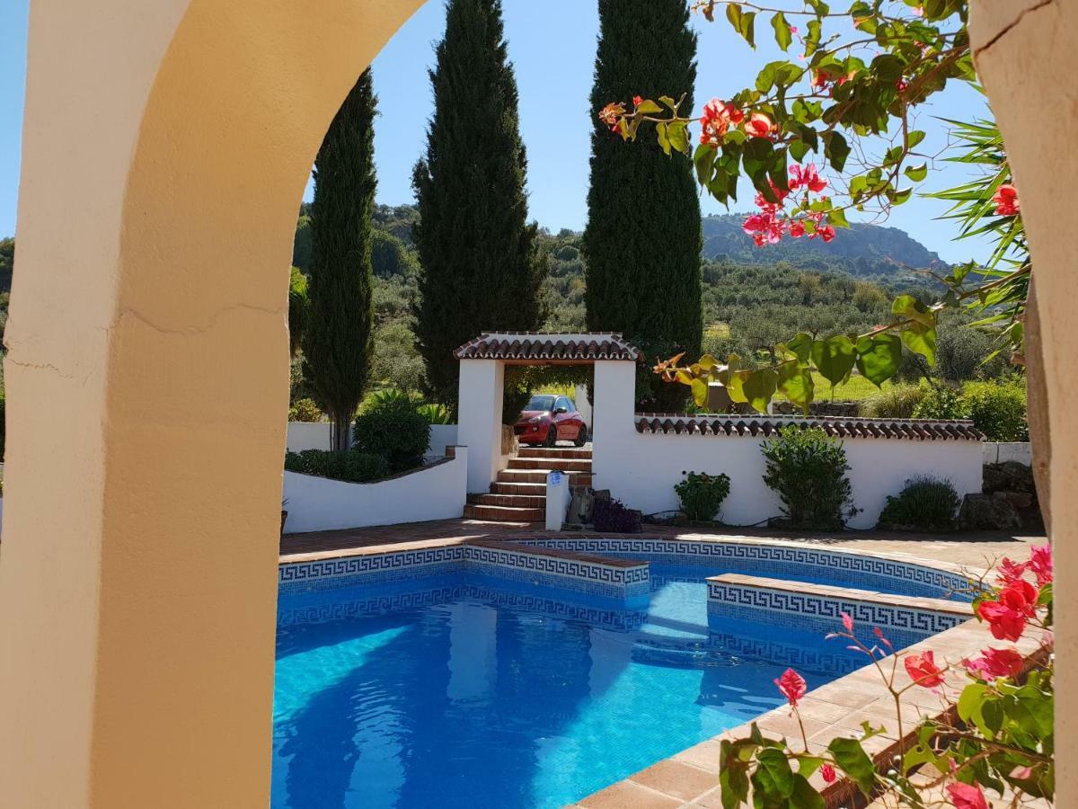 Casa Fuente De La Zorra Guest House อะโลรา ภายนอก รูปภาพ