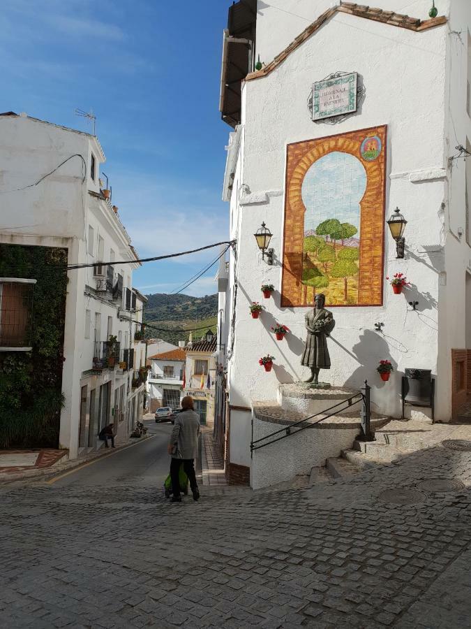 Casa Fuente De La Zorra Guest House อะโลรา ภายนอก รูปภาพ